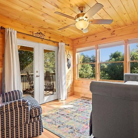فيلا Dream Weaver Cabin Candler المظهر الخارجي الصورة