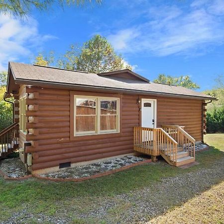 فيلا Dream Weaver Cabin Candler المظهر الخارجي الصورة