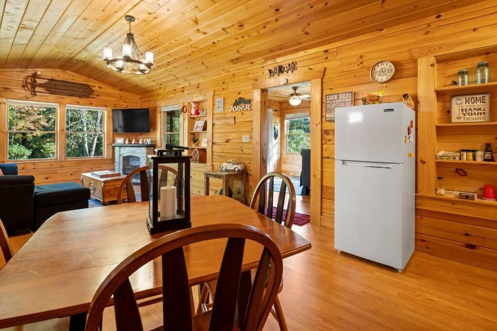 فيلا Dream Weaver Cabin Candler المظهر الخارجي الصورة